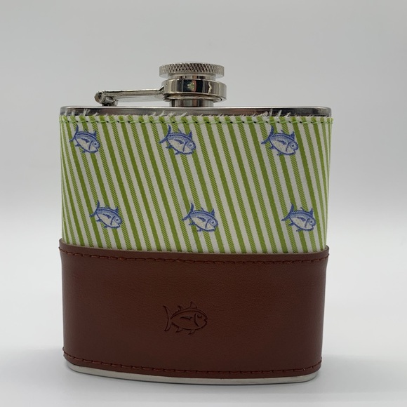 Southern Tide Other - Southern Tide Retired Flask